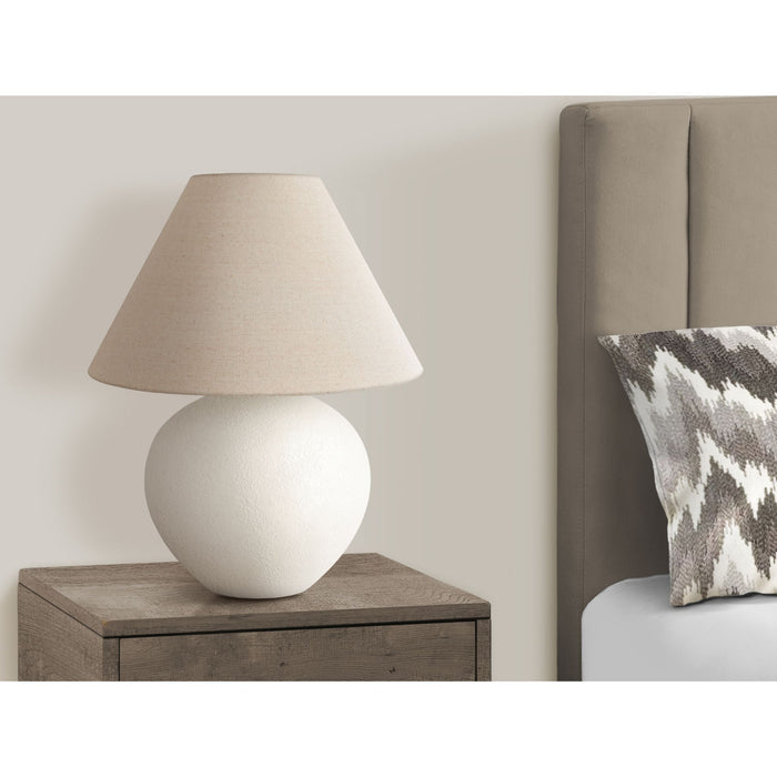 16"H Table Lamp Ceramic base