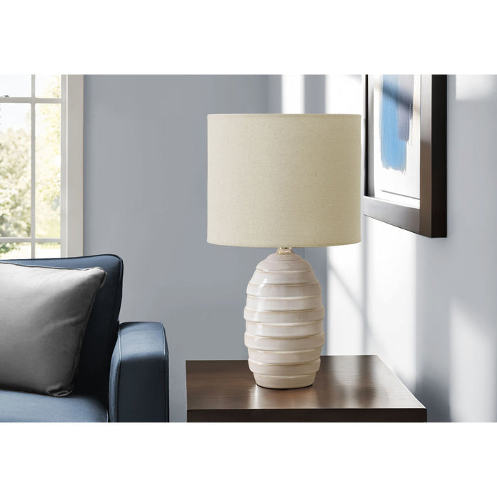 17"H Table Lamp Ceramic base