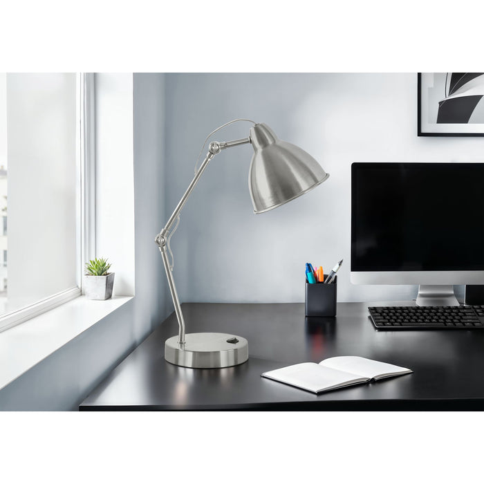 17"H Table Lamp Metal base USB