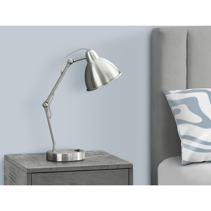 17"H Table Lamp Metal base USB