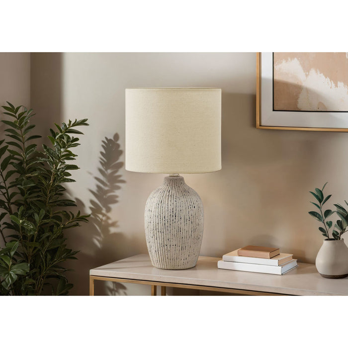 18"H Table Lamp Ceramic base