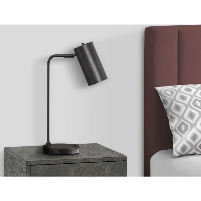 18"H Table Lamp Metal base USB