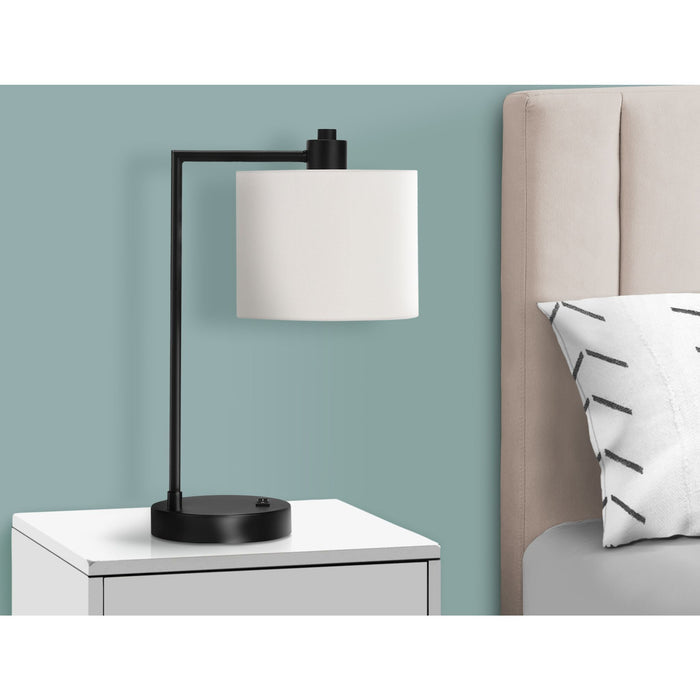 19"H Table Lamp Metal base USB