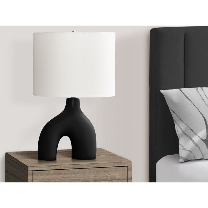 25"H Table Lamp Ceramic base