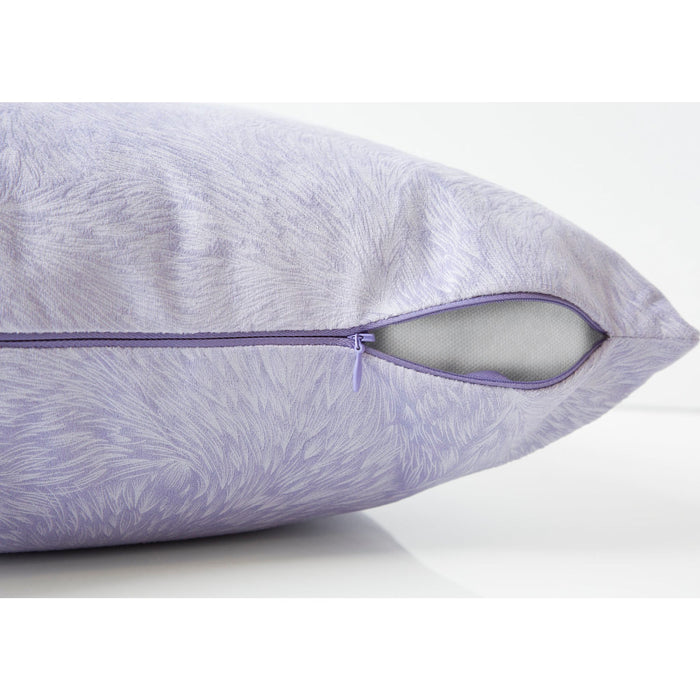 Accent pillow - 18" x 18" - Feathered velvet