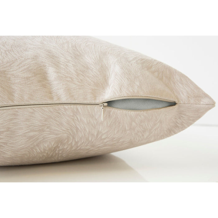 Accent pillow - 18" x 18" - Feathered velvet