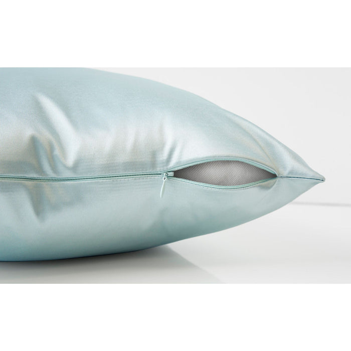 Accent pillow - 18" x 18" - Satin