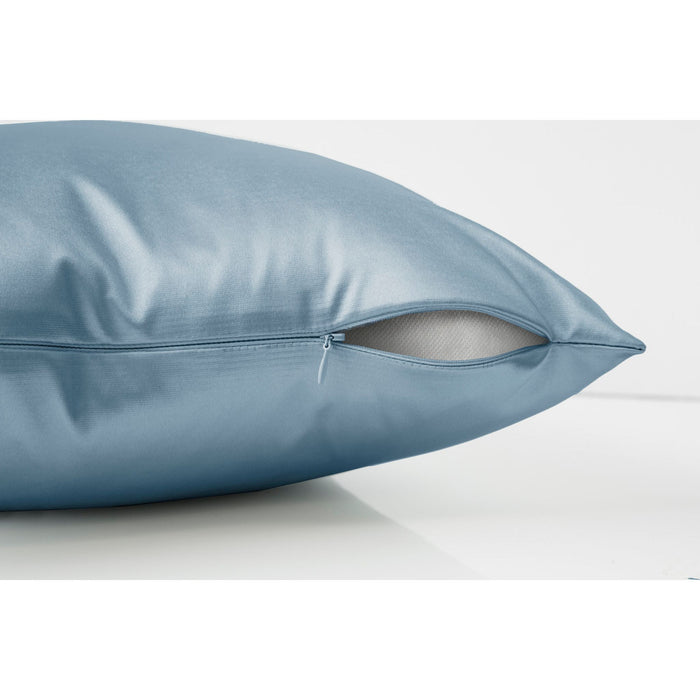 Accent pillow - 18" x 18" - Satin