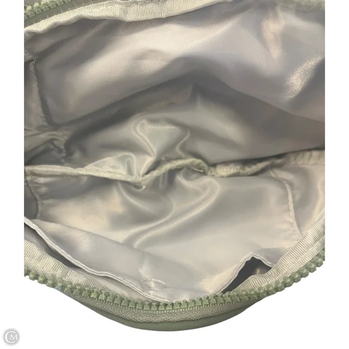 Belt Bag By Clothes Mentor, Size: Medium