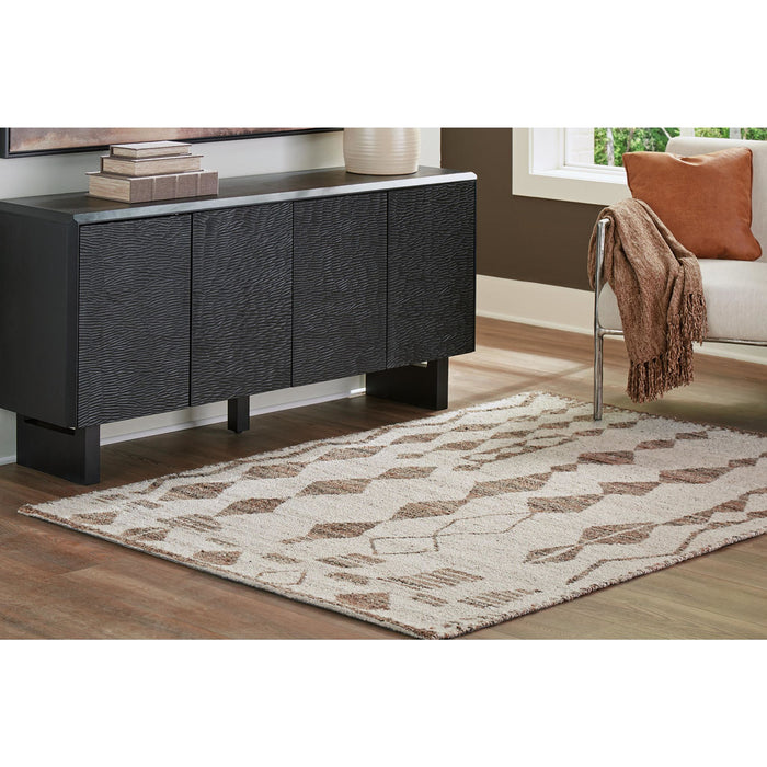 Brettler Area Rug - 5'x7'