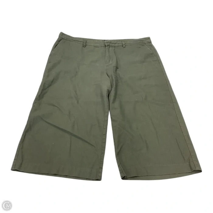 Capris By Gap In Green, Size: 16