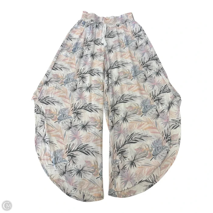 Capris By Rewash In Tropical Print, Size: M