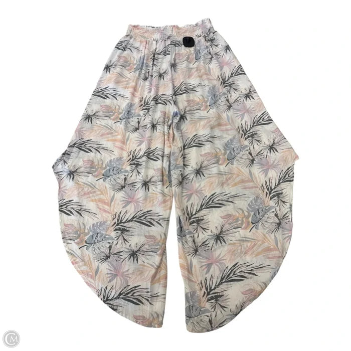 Capris By Rewash In Tropical Print, Size: M