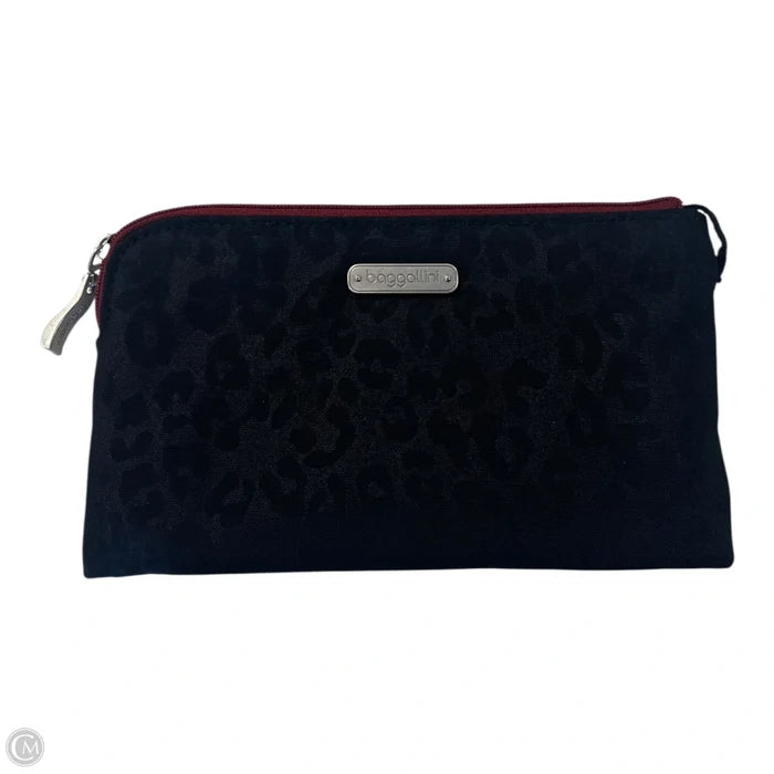 Clutch By Baggallini, Size: Small