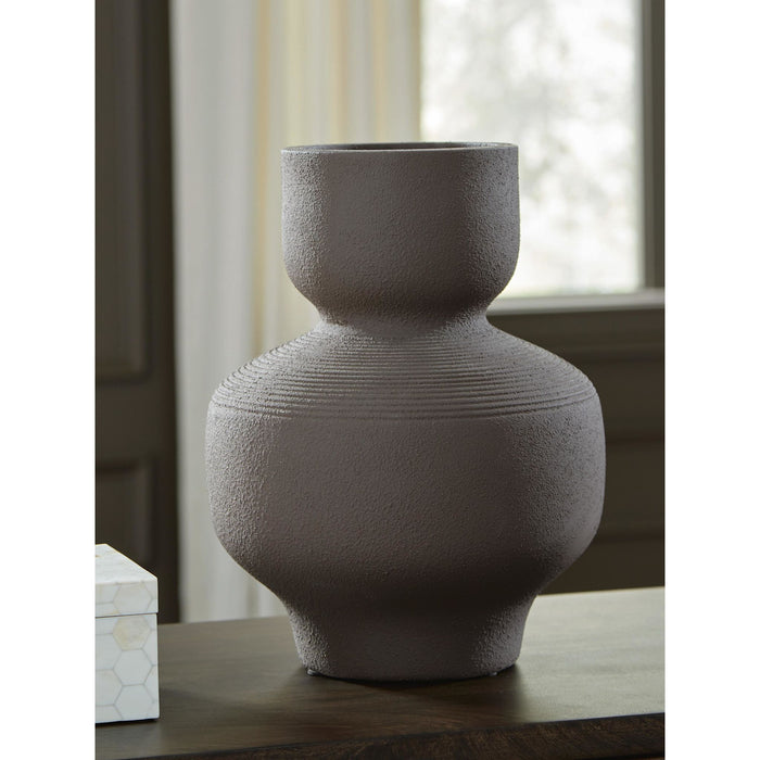 Dalsen Vase