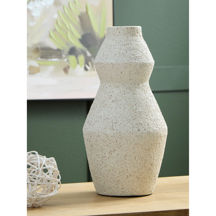 Dawthorne Vase