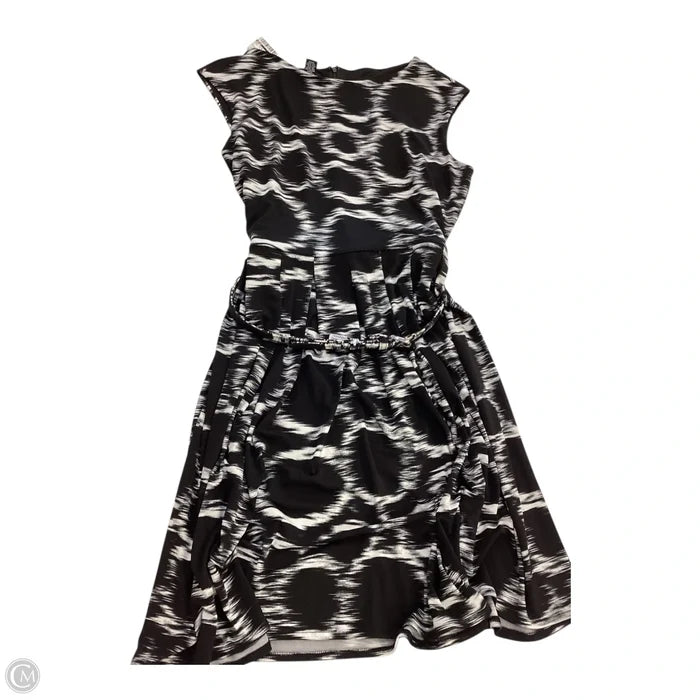 Dress Casual Short By Alfani In Black & White, Size: M