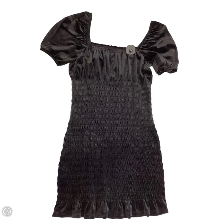 Dress Casual Short By Divided In Black, Size: L