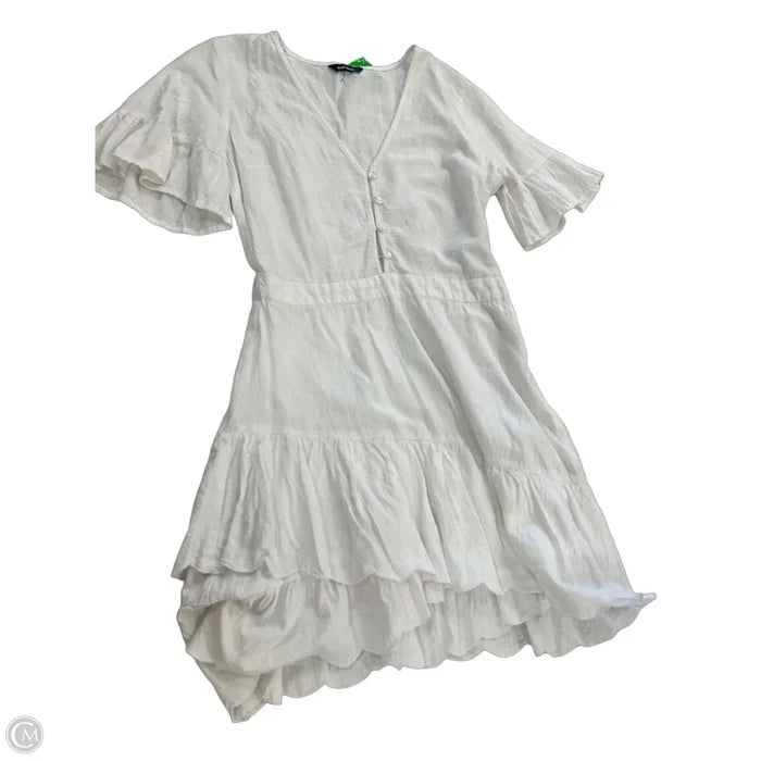 Dress Casual Short By Express In White, Size: S