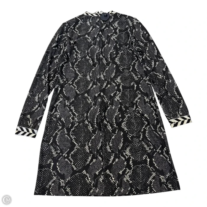 Dress Casual Short By Jude Connally In Grey, Size: Xs
