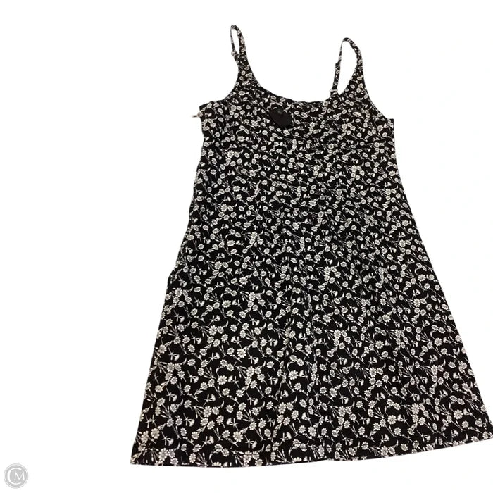 Dress Casual Short By So In Black & White, Size: L