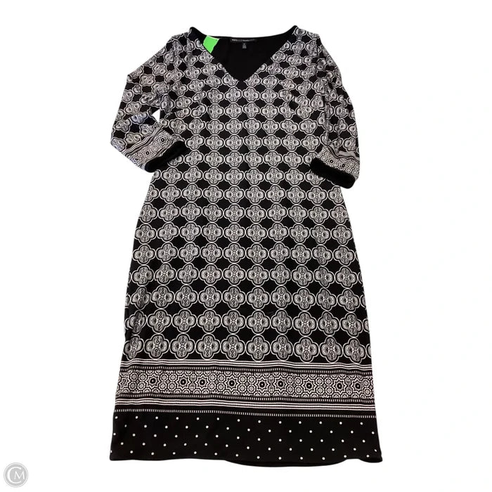 Dress Casual Short By White House Black Market In Black & White, Size: M