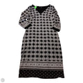 Dress Casual Short By White House Black Market In Black & White, Size: M