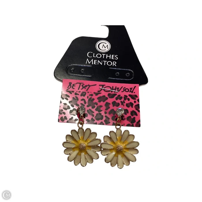 Earrings Dangle/drop By Betsey Johnson