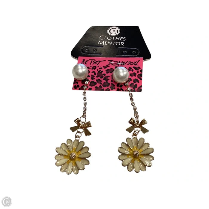 Earrings Dangle/drop By Betsey Johnson