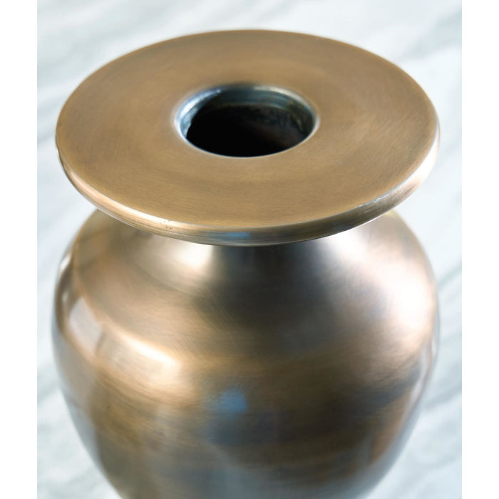 Fedorleigh Vase