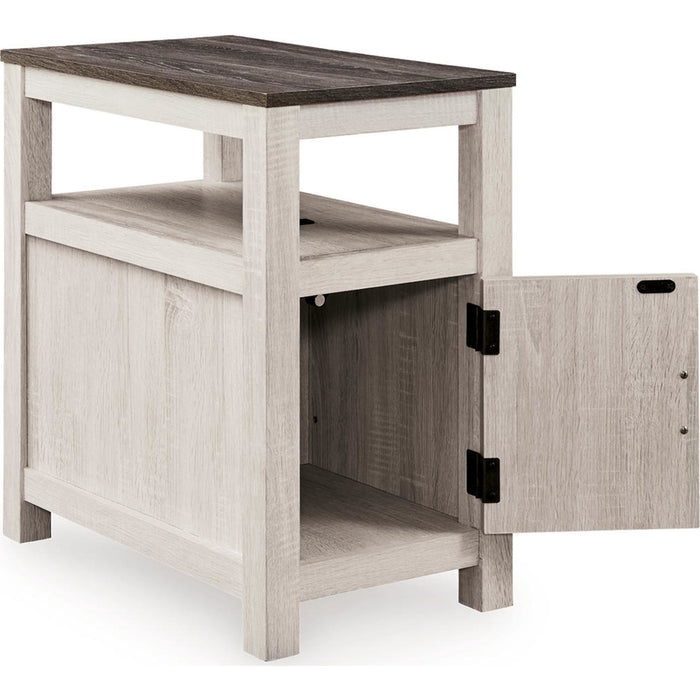 Fendenmore Chairside End Table - Brown Gray/Antique White