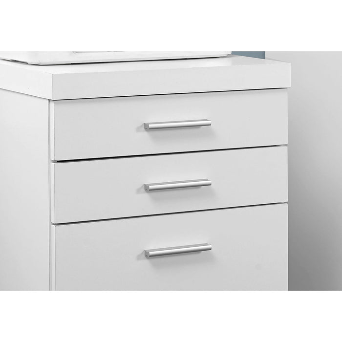 Filing Cabinet - 3 Drawer - on Castors