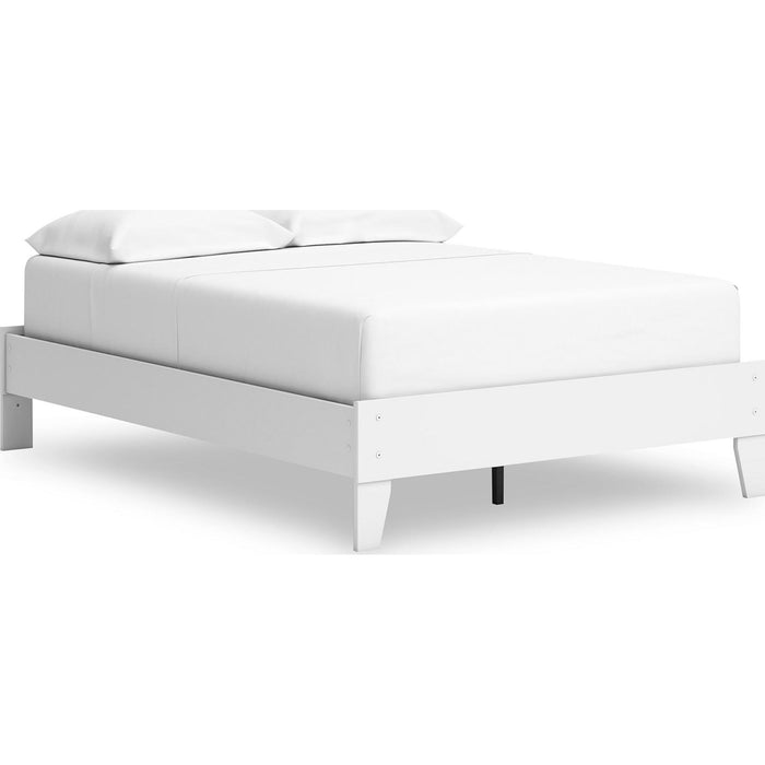 Hallityn Full Platform Bed - White