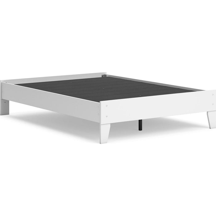Hallityn Full Platform Bed - White