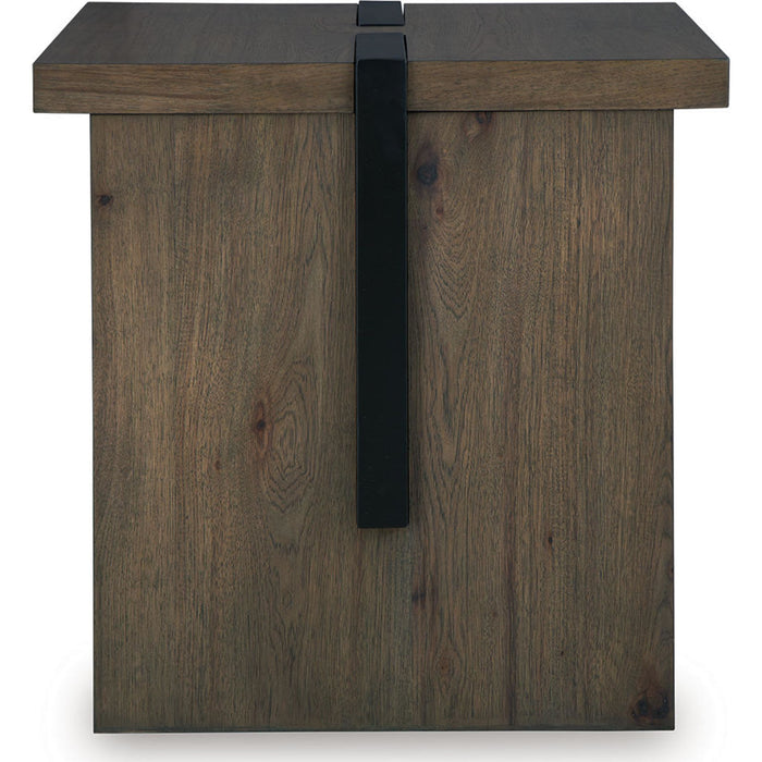 Kandinew End Table - Light Brown