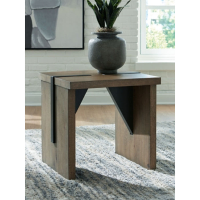 Kandinew End Table - Light Brown