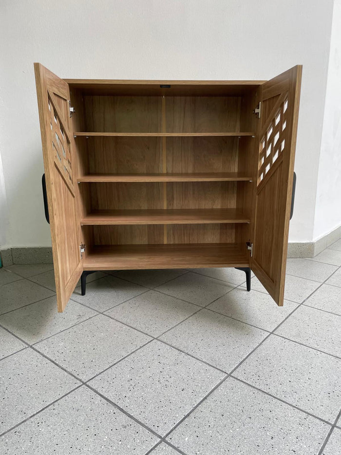 Lattice Shoe Cabinet