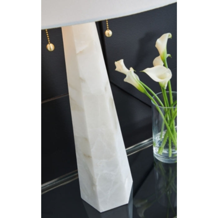 Laurellen Table Lamp 23.25"