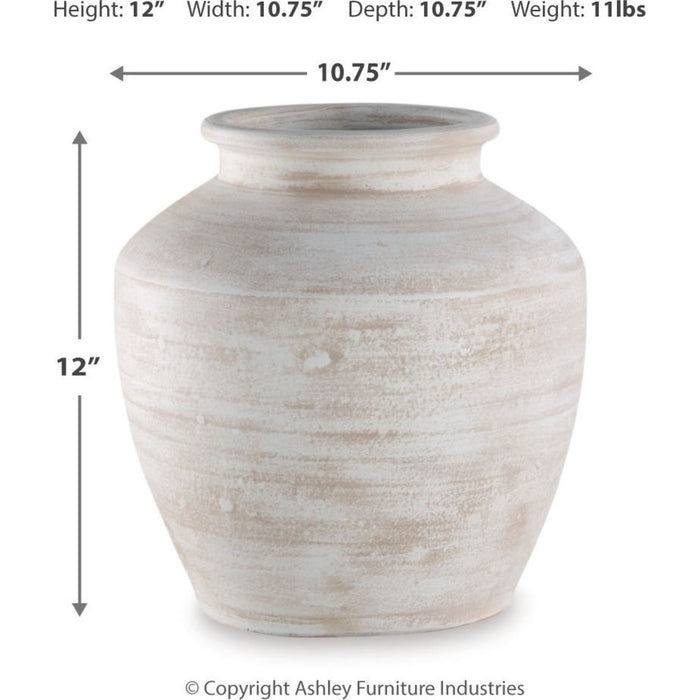 Meadie Vase