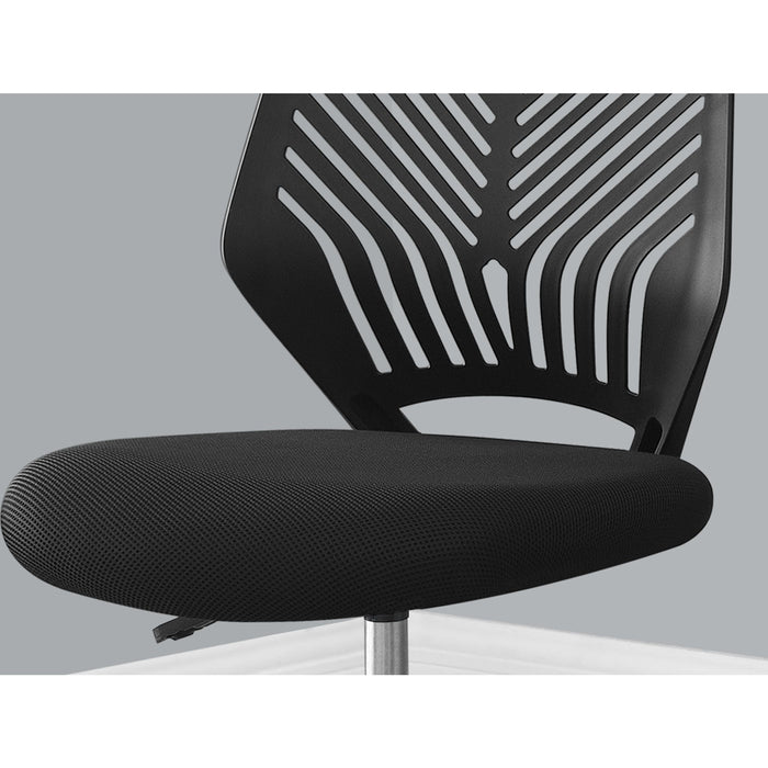 Office Chair - Juvenile - Base on Castors