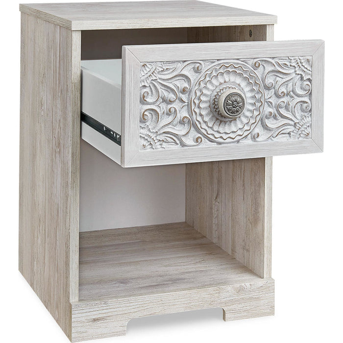 Paxberry Nightstand - Whitewash