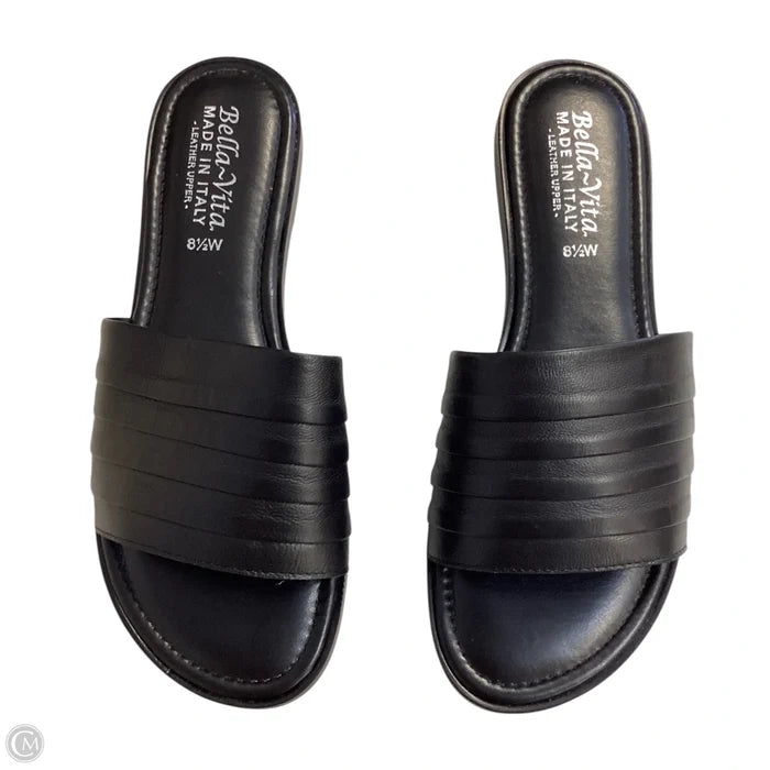 Sandals Flats By Clothes Mentor In Black, Size: 8.5
