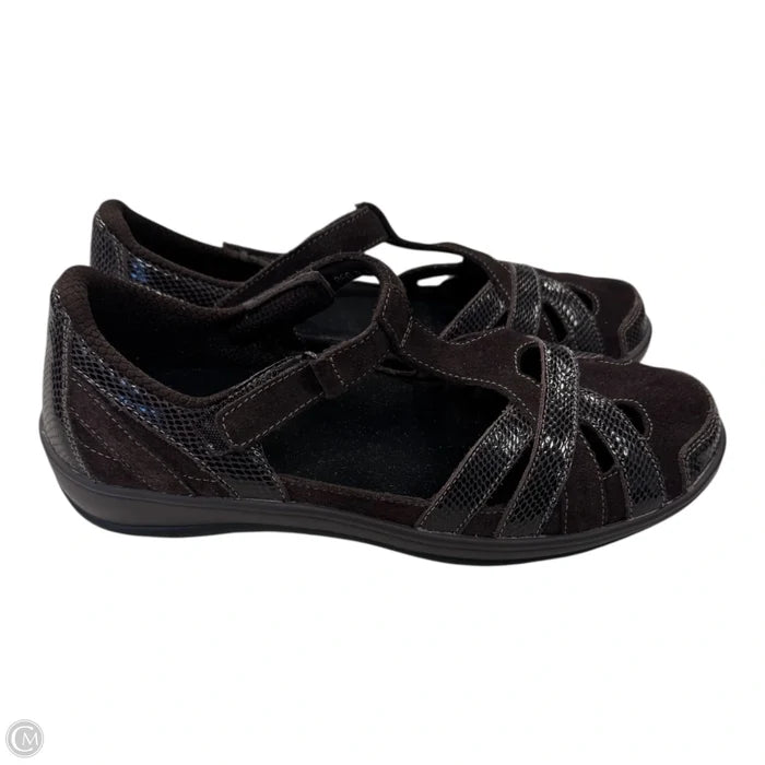 Sandals Sport By Clothes Mentor In Brown, Size: 10.5