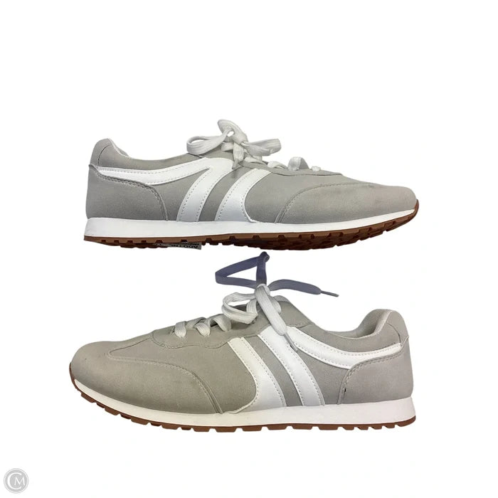 Shoes Athletic By Clothes Mentor In Grey, Size: 12