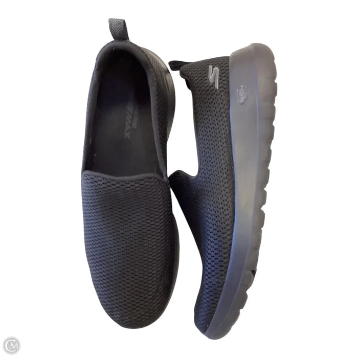 Shoes Athletic By Skechers In Black, Size: 10.5