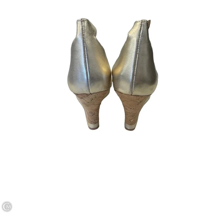 Shoes Designer By Lilly Pulitzer In Gold, Size: 9.5