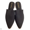 Shoes Flats By Anne Klein In Black, Size: 9