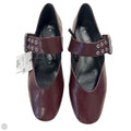 Shoes Flats By Zara In Maroon, Size: 8