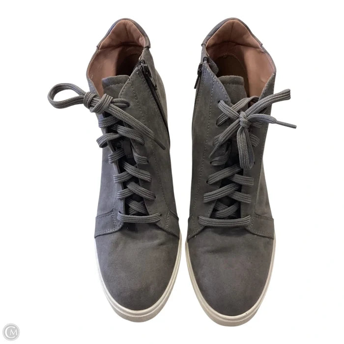 Shoes Heels Wedge By Clothes Mentor In Grey, Size: 11