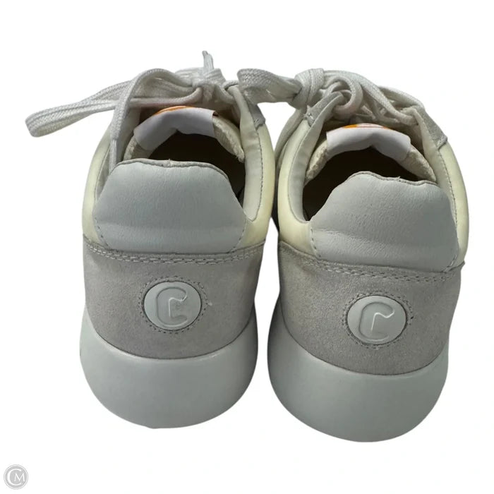 Shoes Sneakers By Clothes Mentor In Beige, Size: 7.5